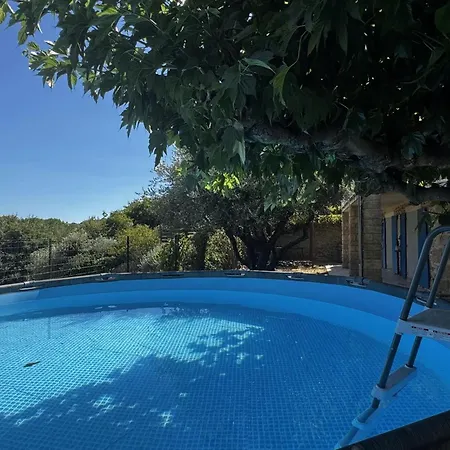 Holiday home House With A View Of Mont Ventoux Sauveterre