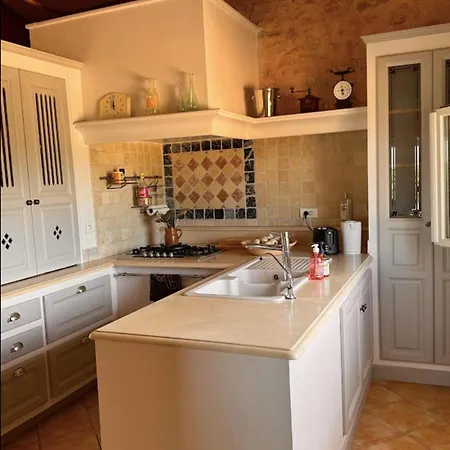 House With A View Of Mont Ventoux Sauveterre Sauveterre (Gard)