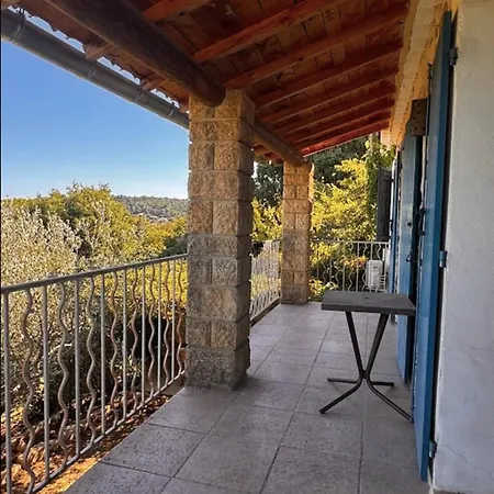 Holiday home House With A View Of Mont Ventoux Sauveterre Sauveterre (Gard)