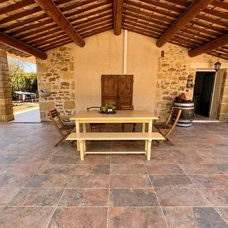 House With A View Of Mont Ventoux בית נופש